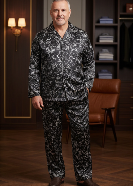 Herren Schlafanzug XXXL: schwarzer Satin mit Herz-Ornament - Ansicht 1